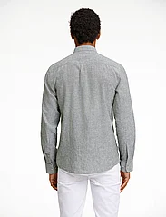 Lindbergh - Cotton/linen shirt L/S - linen shirts - army - 4