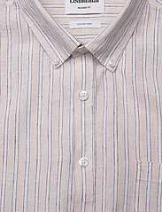 Lindbergh - Striped cotton/linen shirt L/S - linneskjortor - sand - 2