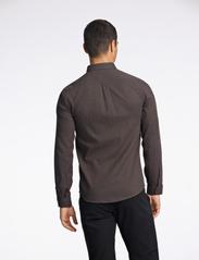 Lindbergh - Mouliné stretch shirt L/S - nordic style - deep brown - 3