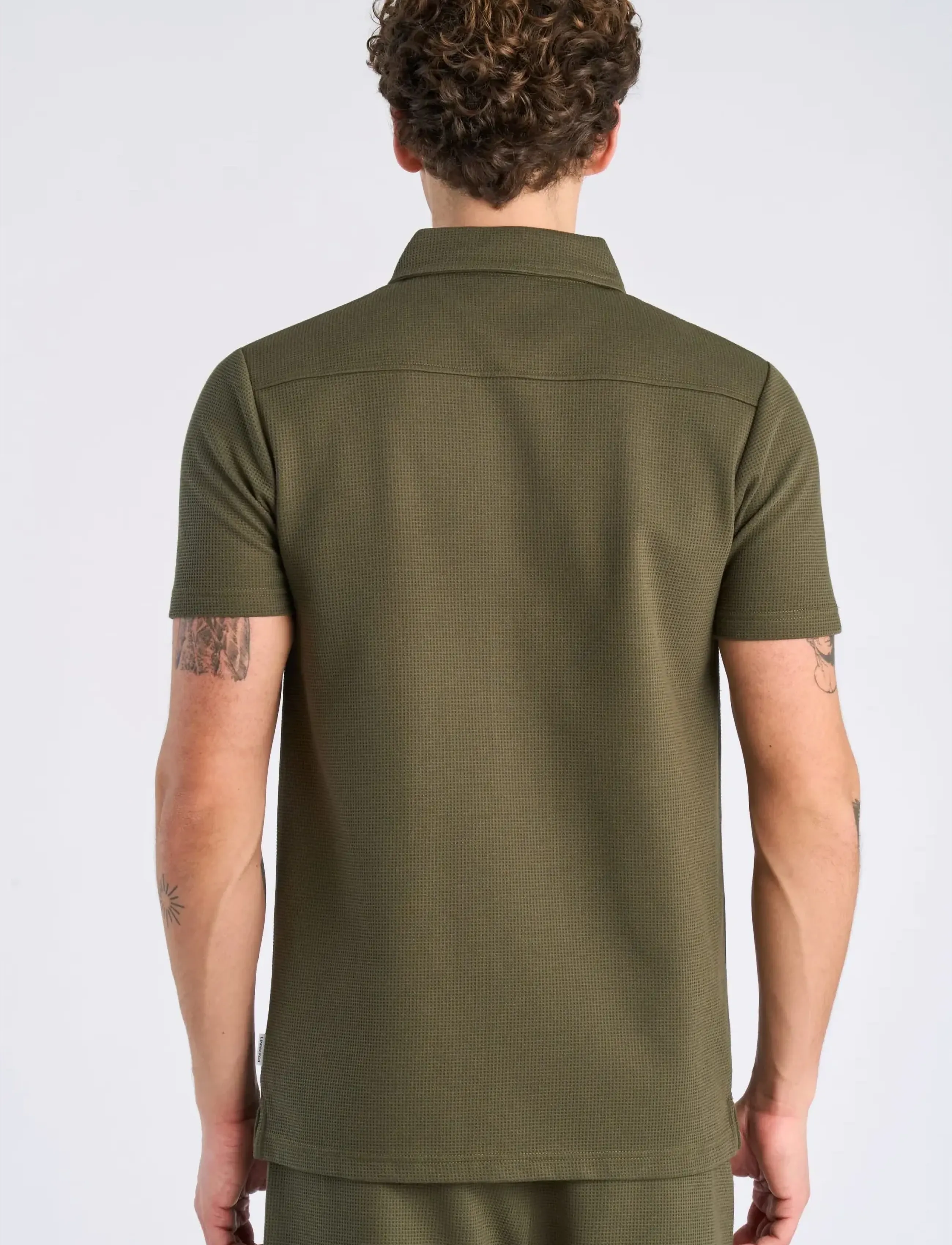 Lindbergh - Waffle short sleeve shirt - kortærmede skjorter - army - 4