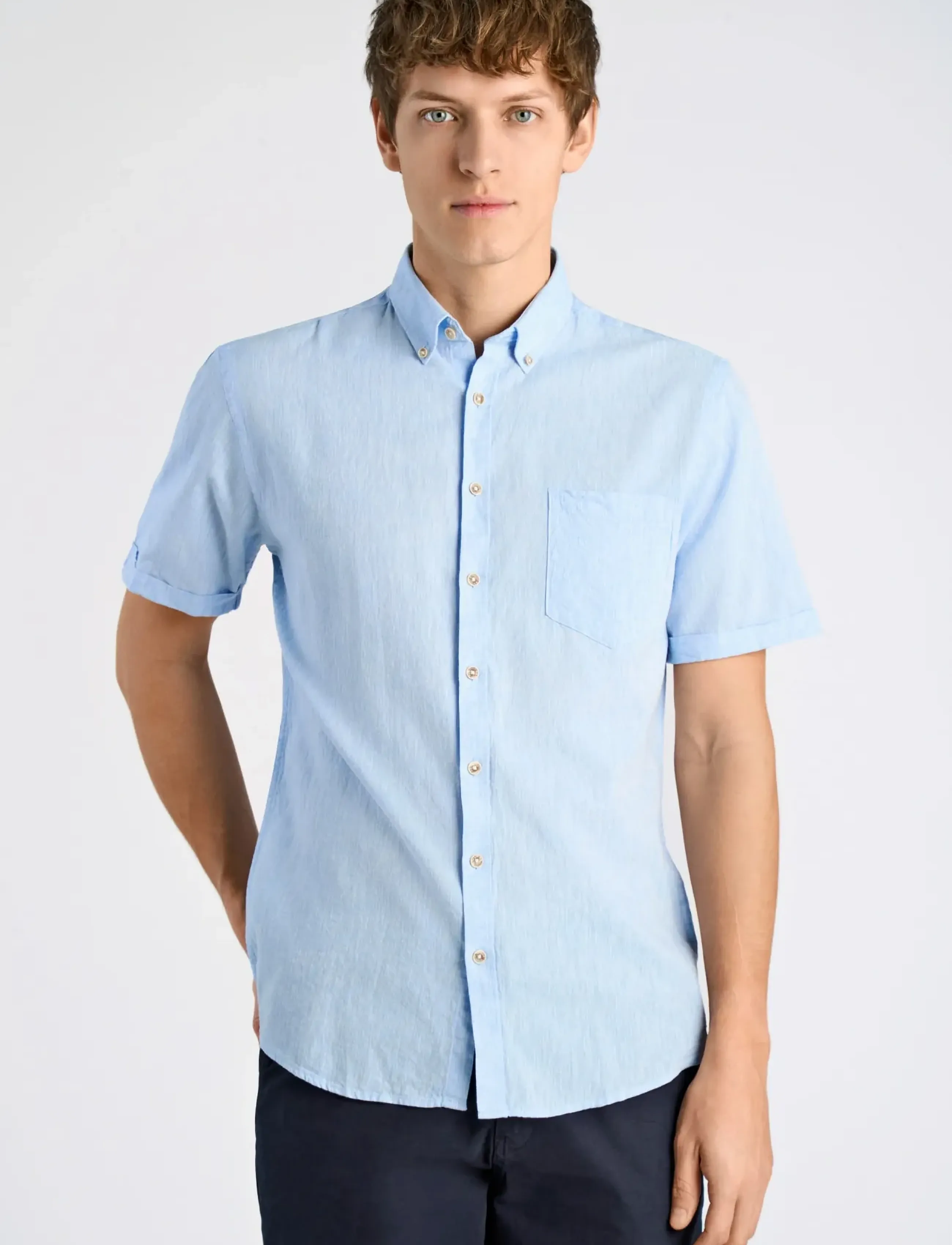 Lindbergh - Cotton/linen shirt S/S - hörskyrtur - sky blue - 3