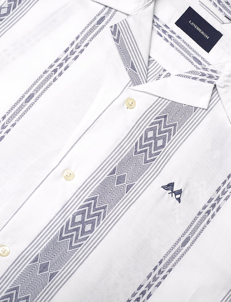 Lindbergh - Dobby stripe S/S resort shirt - kortærmede skjorter - white - 3