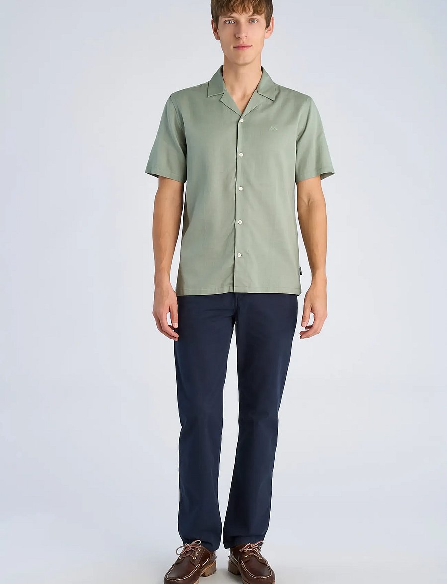 Lindbergh - Cotton / Lyocell blend resort shirt - kortærmede skjorter - faded green - 0