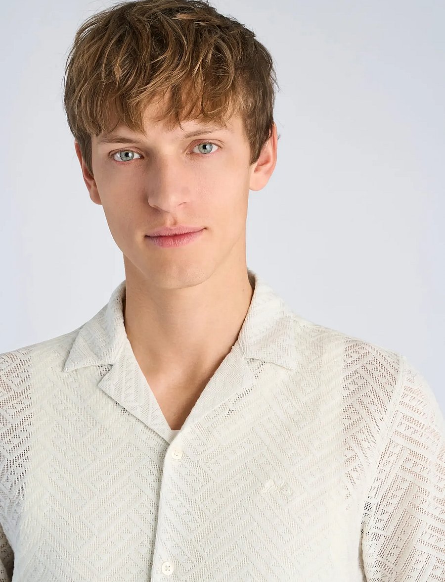 Lindbergh - Texture resort shirt S/S - kurzarmhemden - smoke white - 5