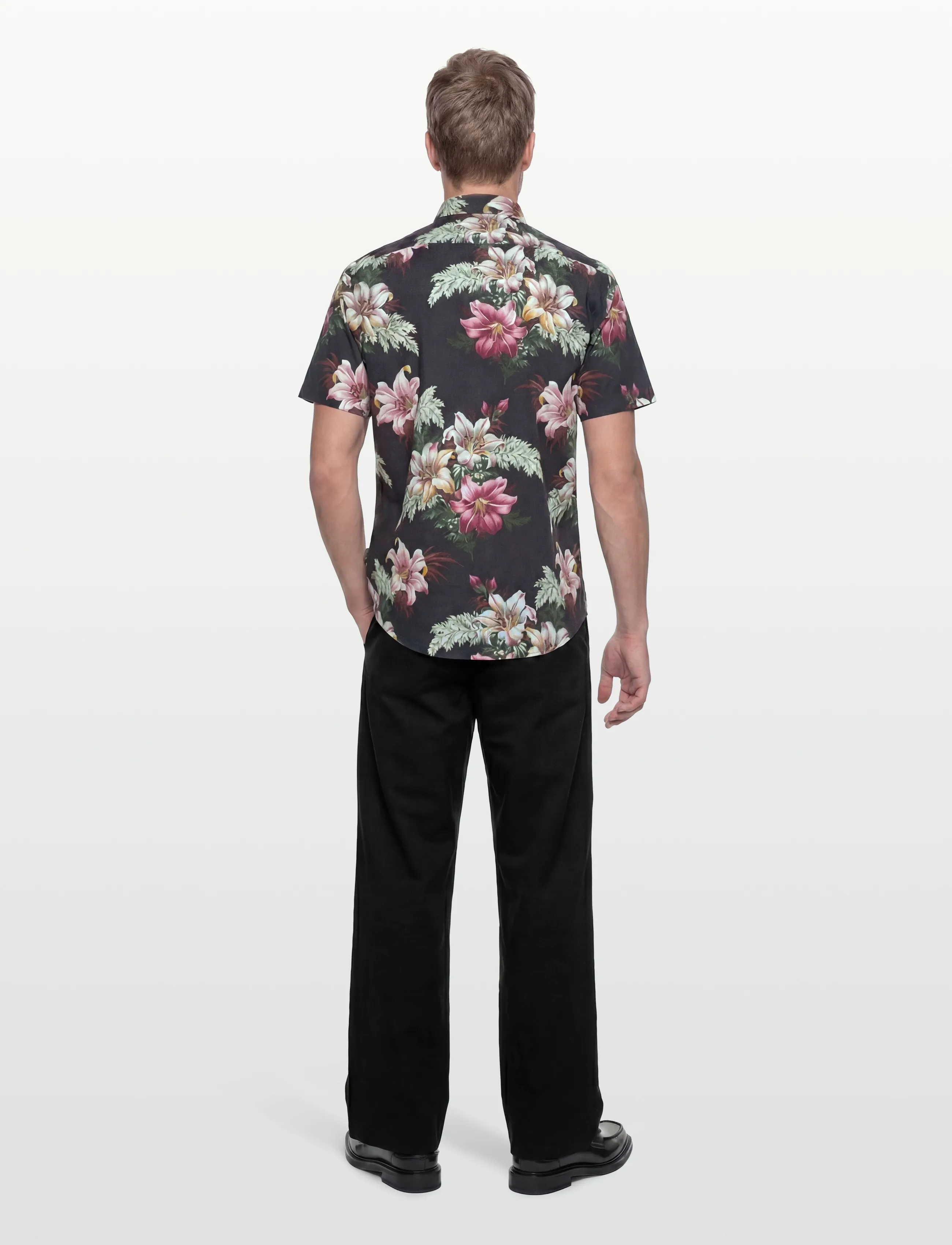 Lindbergh Linen Blend Shirt S/S kortärmade skjortor herr – bild 3