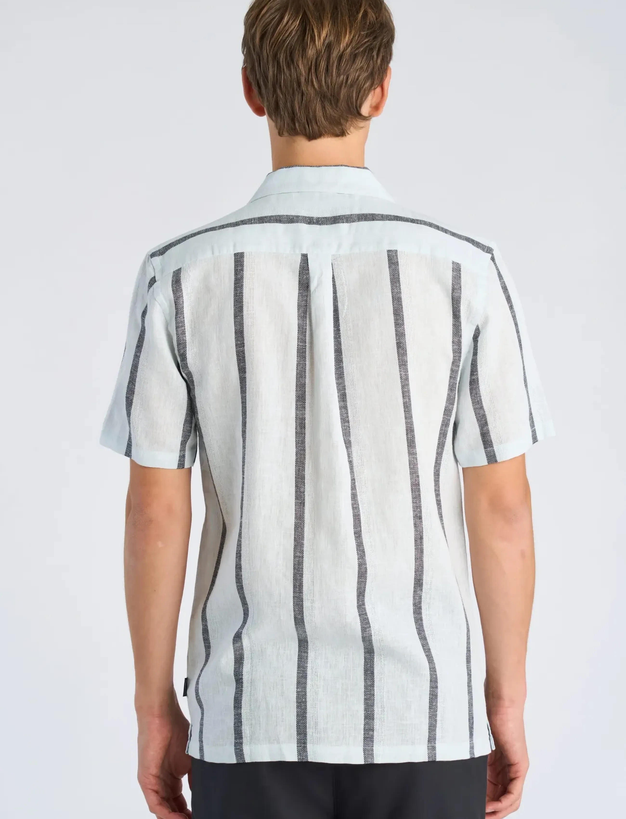 Lindbergh - Structure stripe shirt S/S - randiga skjortor - ice blue - 4