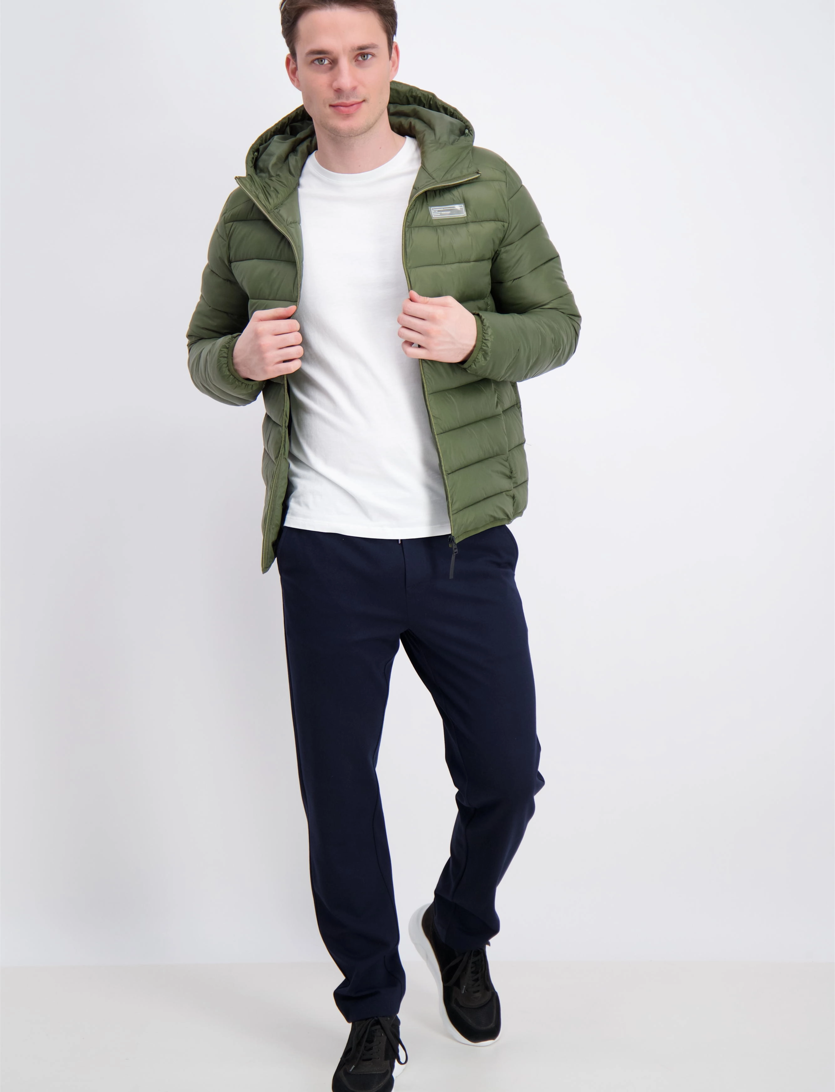Lindbergh - Puffer jacket w. hood - dk army - 2