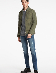 Lindbergh - Quilted city jacket - kevättakit - dk army - 2
