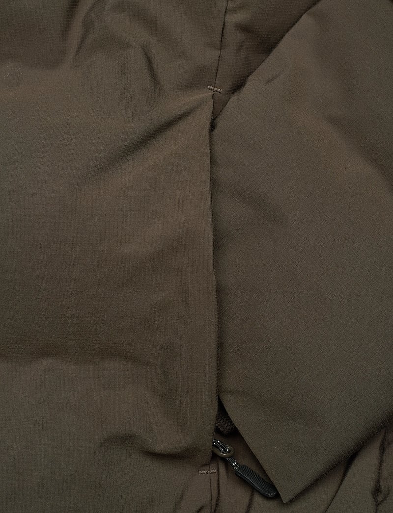 Lindbergh - Cropped seamless puffer jacket - daunenjacken - dk army - 3