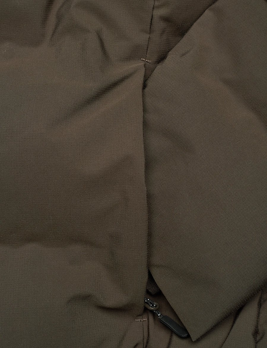 Lindbergh - Cropped seamless puffer jacket - donsjassen - dk army - 3