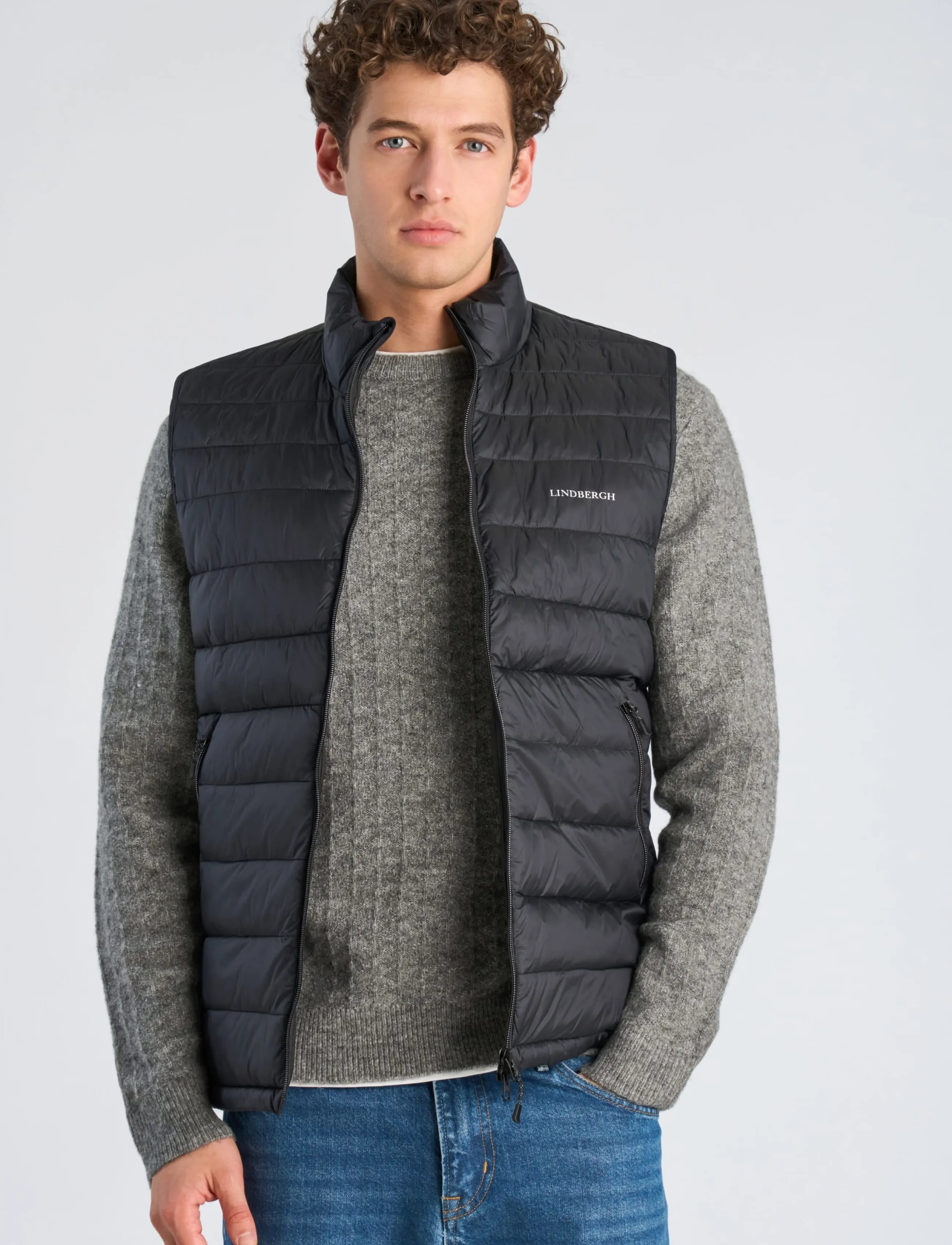 Lindbergh - Light weight puffer vest - black - 3