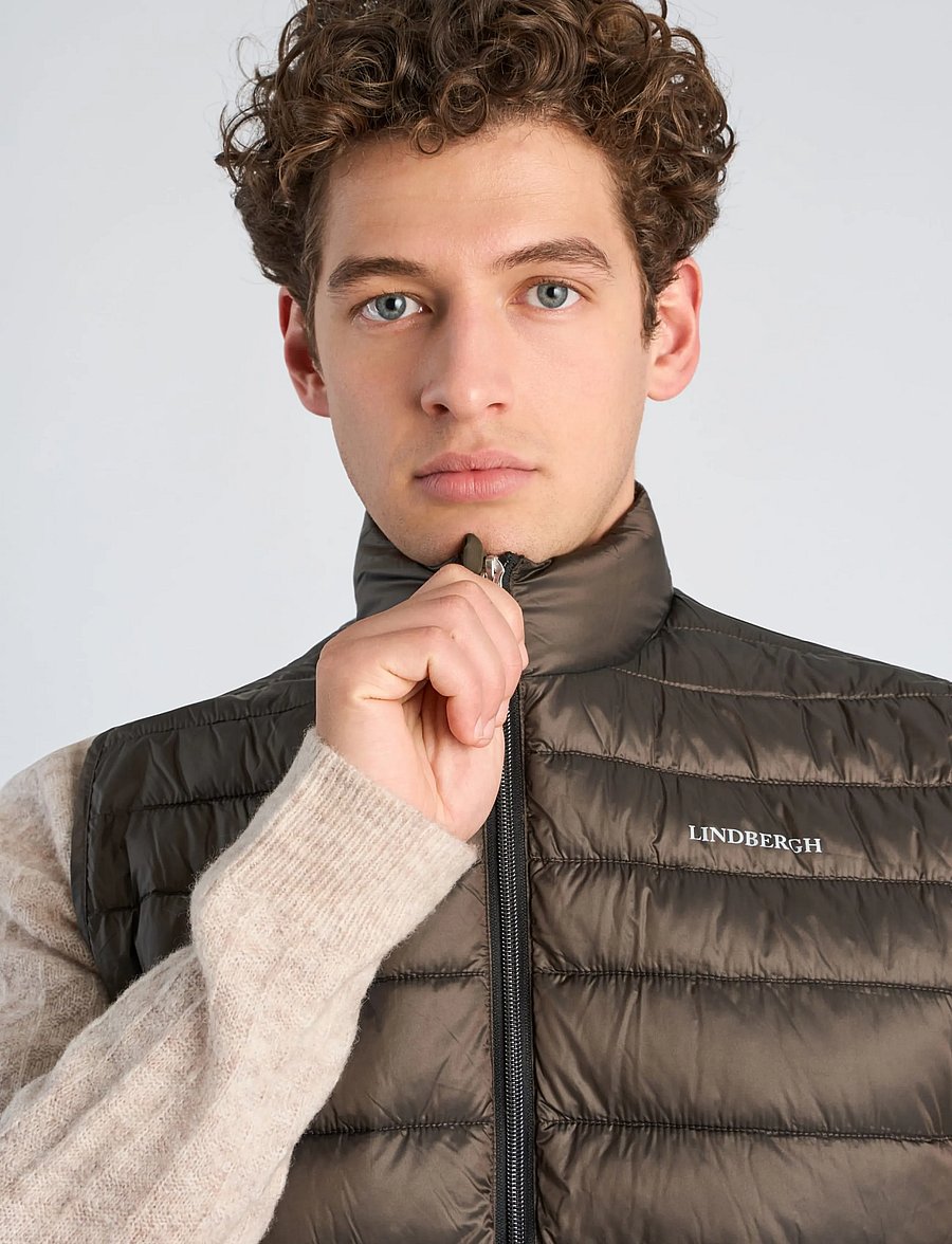 Lindbergh - Light weight puffer vest - westen - olive brown - 5
