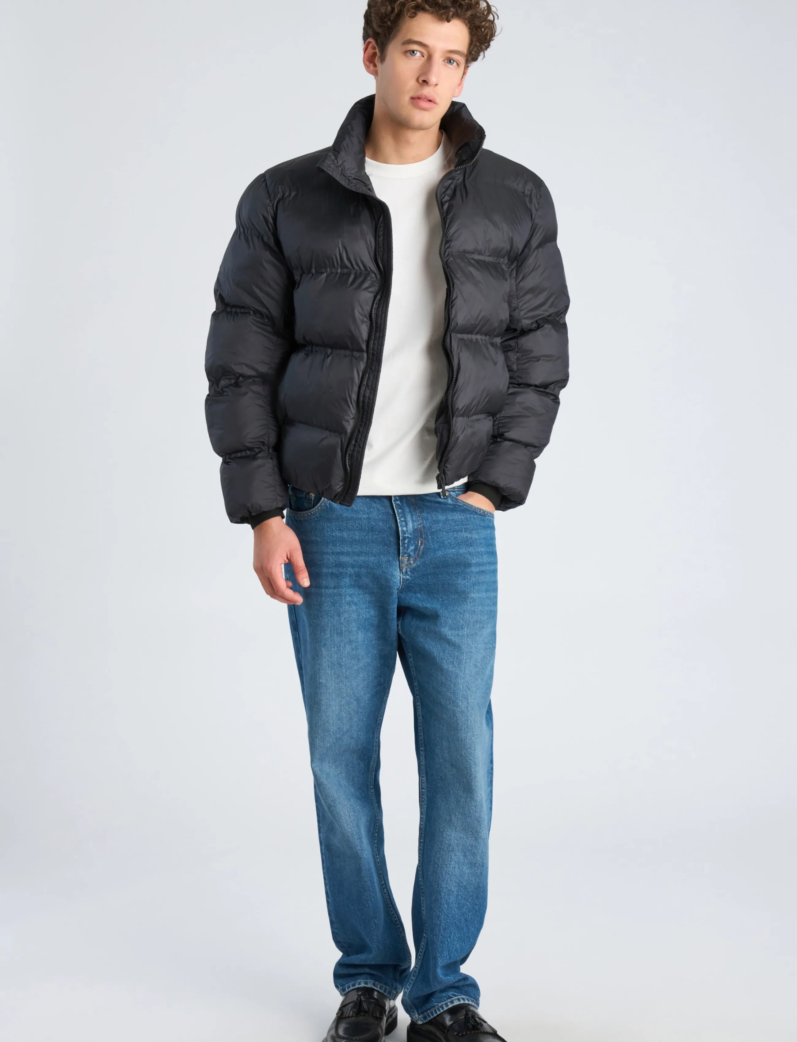 Lindbergh Cropped seamless puffer jacket - Outerwear - BLACK / black