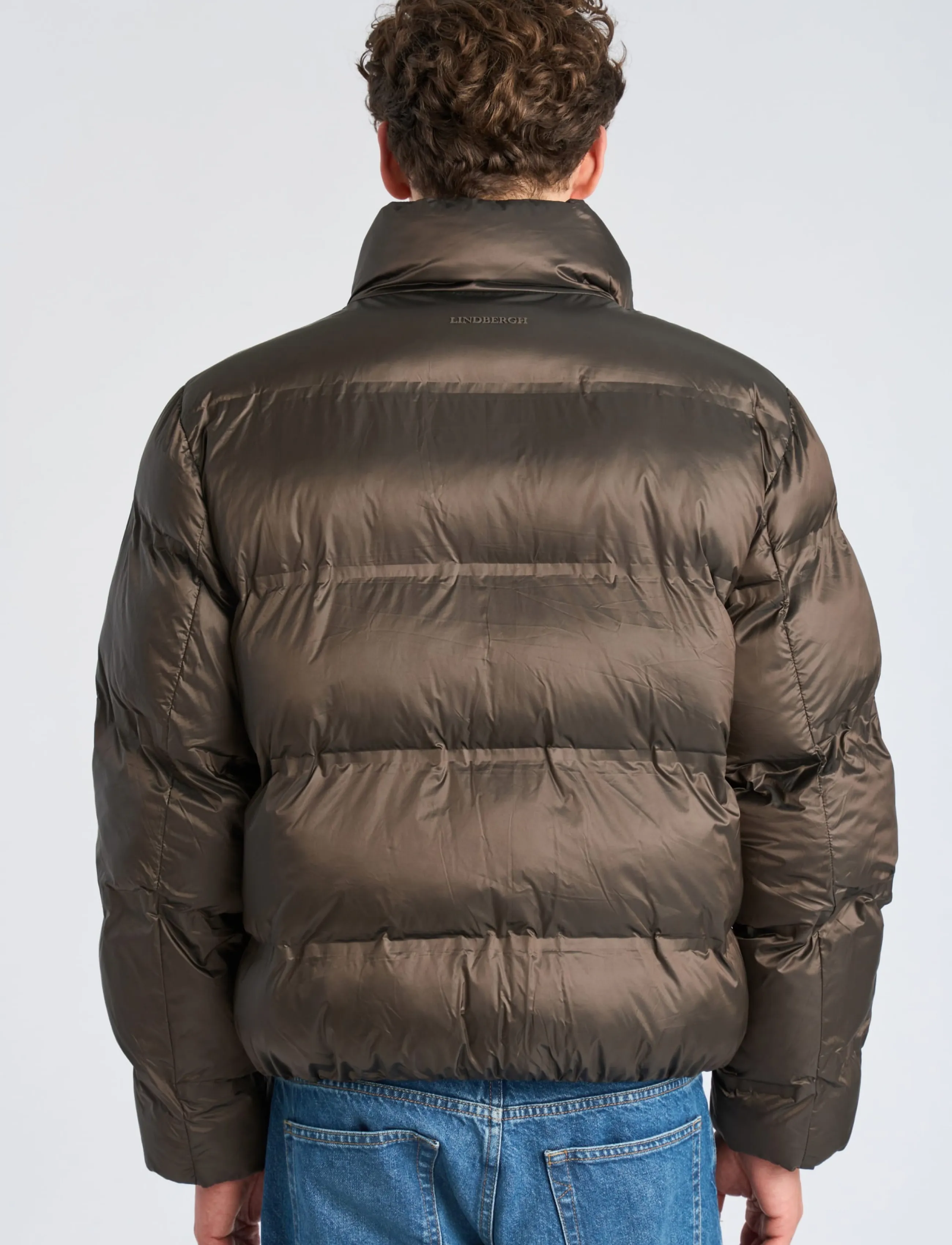 Lindbergh - Cropped seamless puffer jacket - sügisjoped - olive brown - 4
