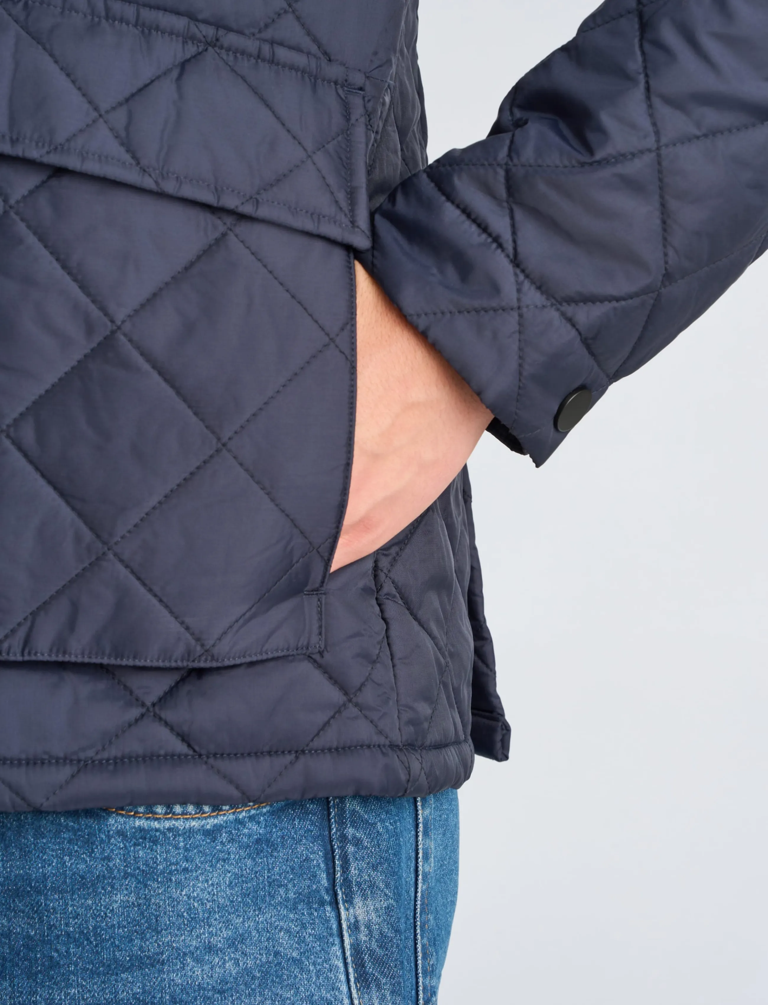 Lindbergh Quilted Jacket With Corduroy Collar vinterjackor herr – bild 6