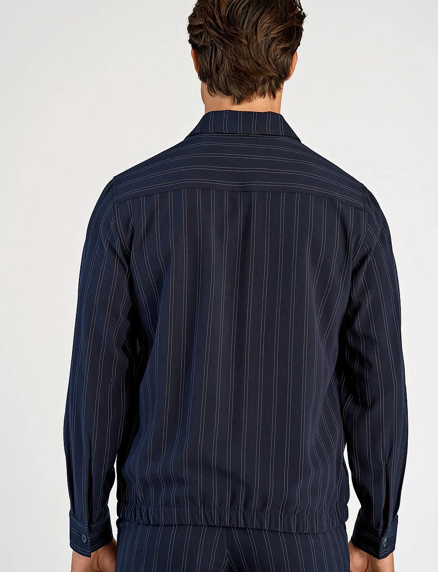 Lindbergh - Superflex pinstriped overshirt - overshirts - navy - 4