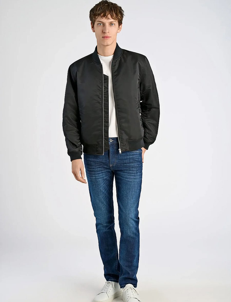 Lindbergh - Padded bomber jacket - sügisjoped - black - 5