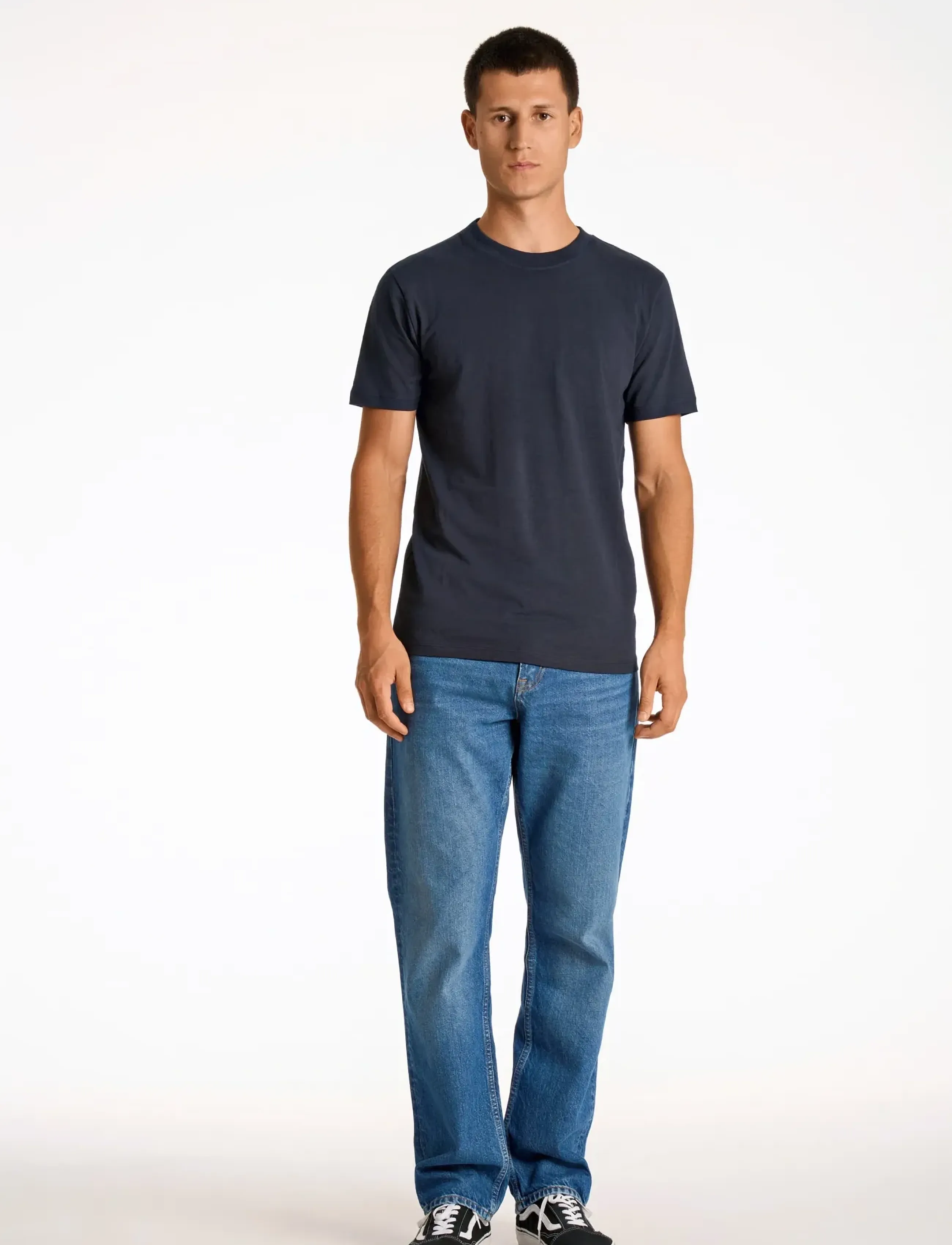 Lindbergh Organic slub yarn o-neck tee S/S - Clothing - NAVY / navy