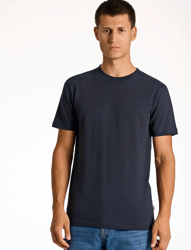 Lindbergh - Organic slub yarn o-neck tee S/S - lyhythihaiset - navy - 3