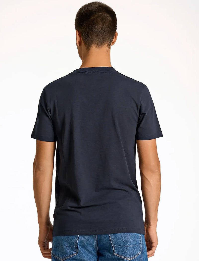 Lindbergh - Organic slub yarn o-neck tee S/S - lyhythihaiset - navy - 4