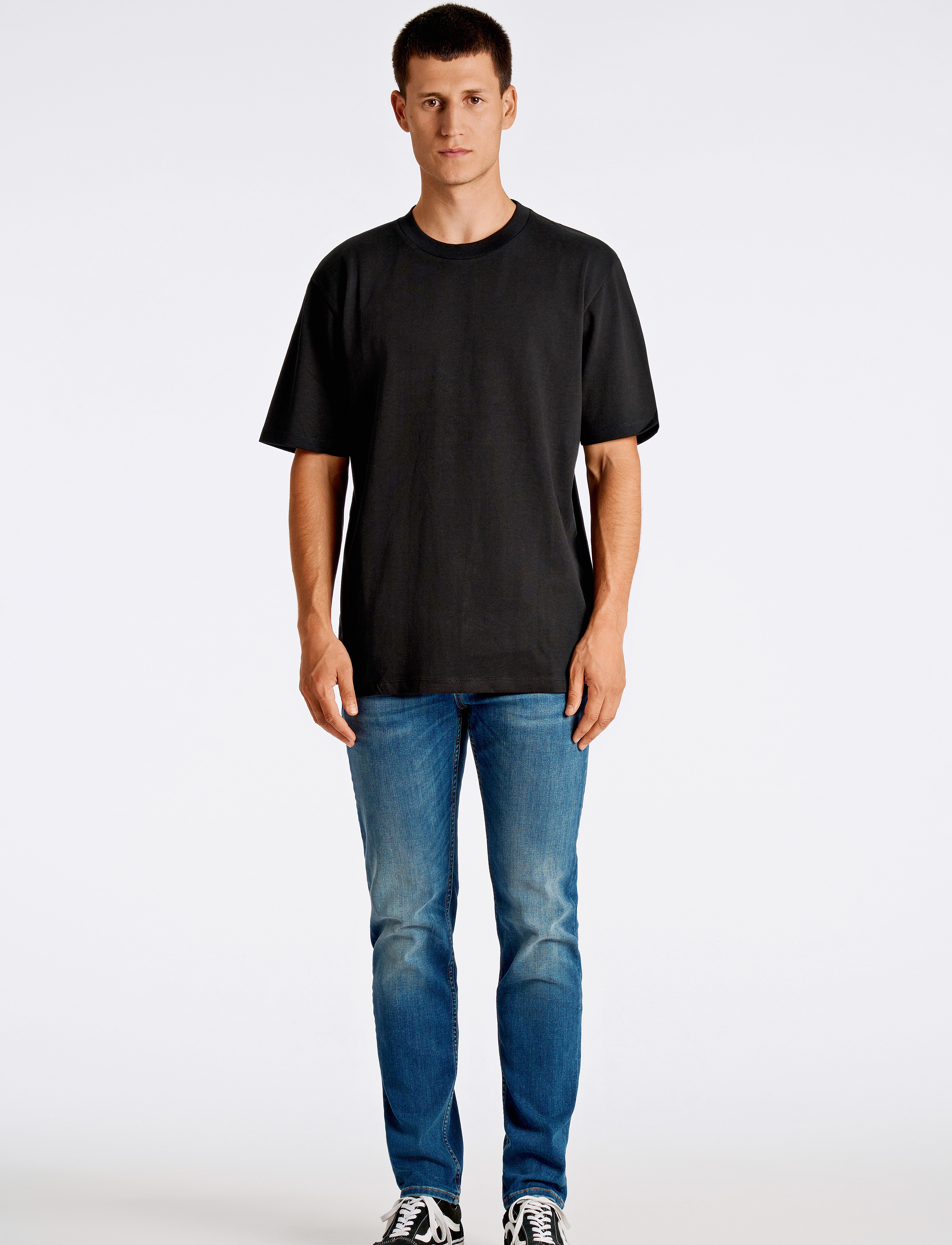 Lindbergh - O-neck tee oversize S/S - kurzärmelig - black - 4