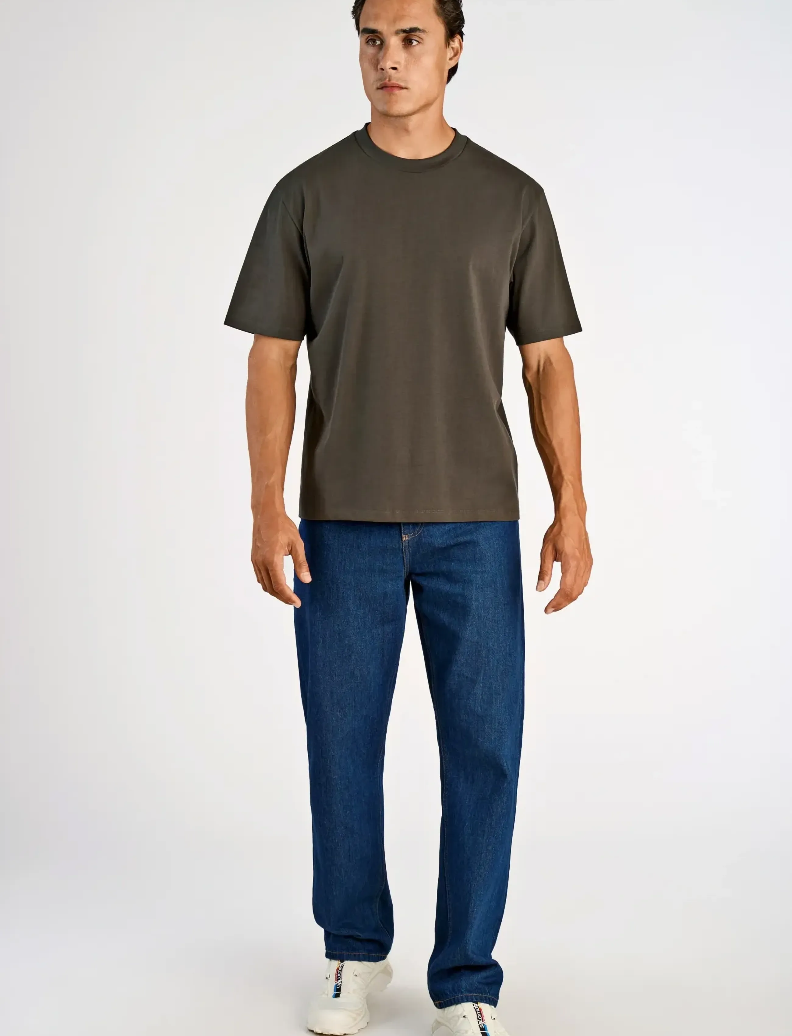 Lindbergh O-neck tee oversize S/S - T-Shirts - EBONY BROWN / grey