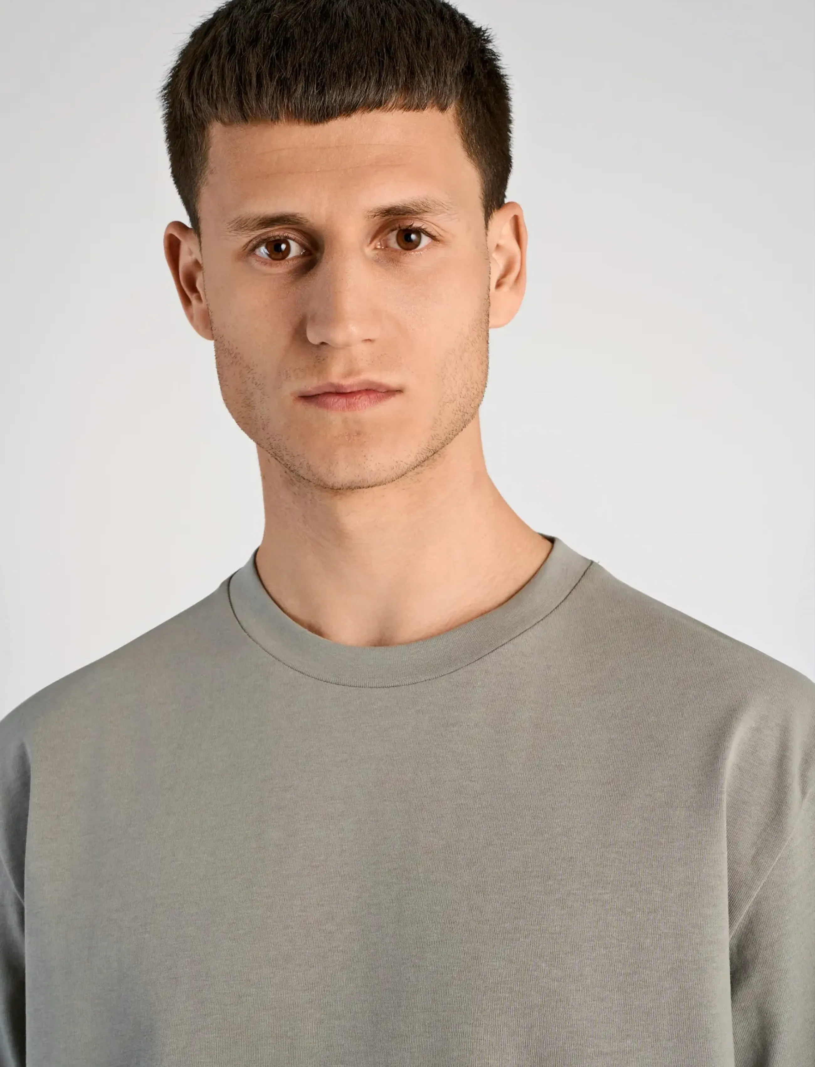 Lindbergh - O-neck tee oversize S/S - lühikeste varrukatega t-särgid - stone grey - 5