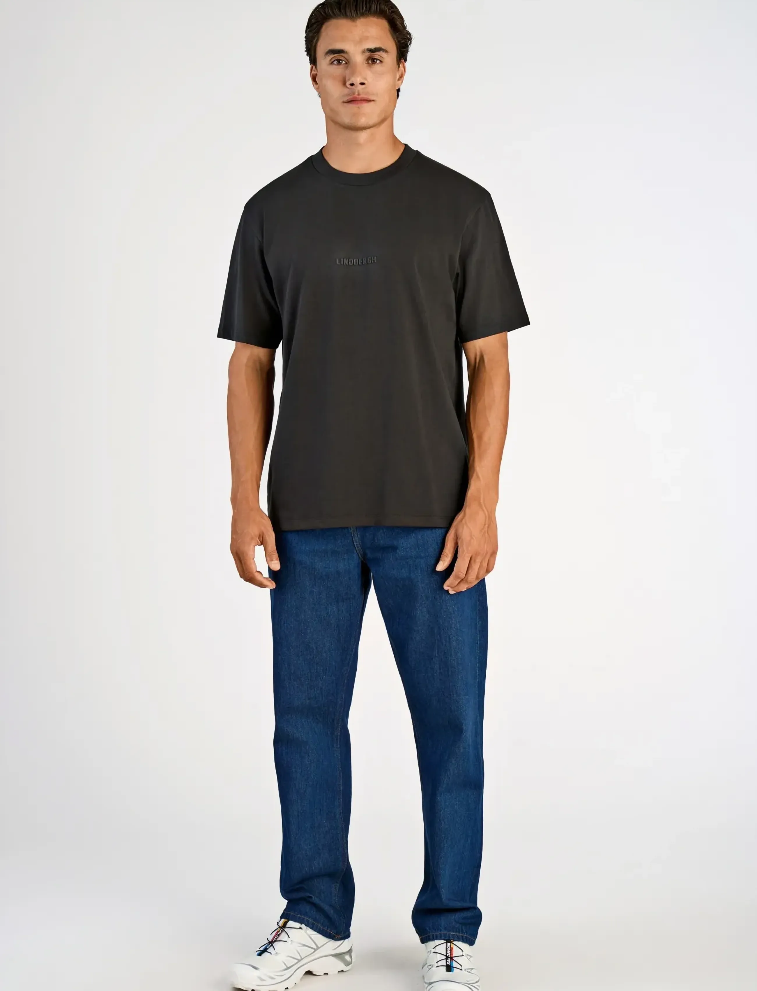 Lindbergh Oversized Brand Carrier Tee S/S, M, Black, T-Shirts > Kortærmede, Herre
