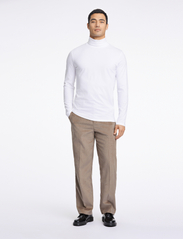 Lindbergh - Roll neck tee L/S - nordic style - white - 0