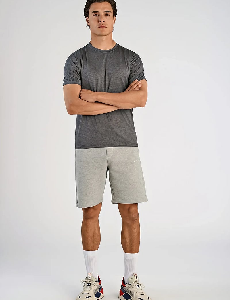 Lindbergh - Technical fast dry tee S/S - t-shirts - grey blend - 0