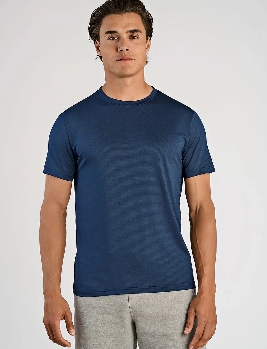 Lindbergh - Technical fast dry tee S/S - oberteile & t-shirts - navy blend - 3