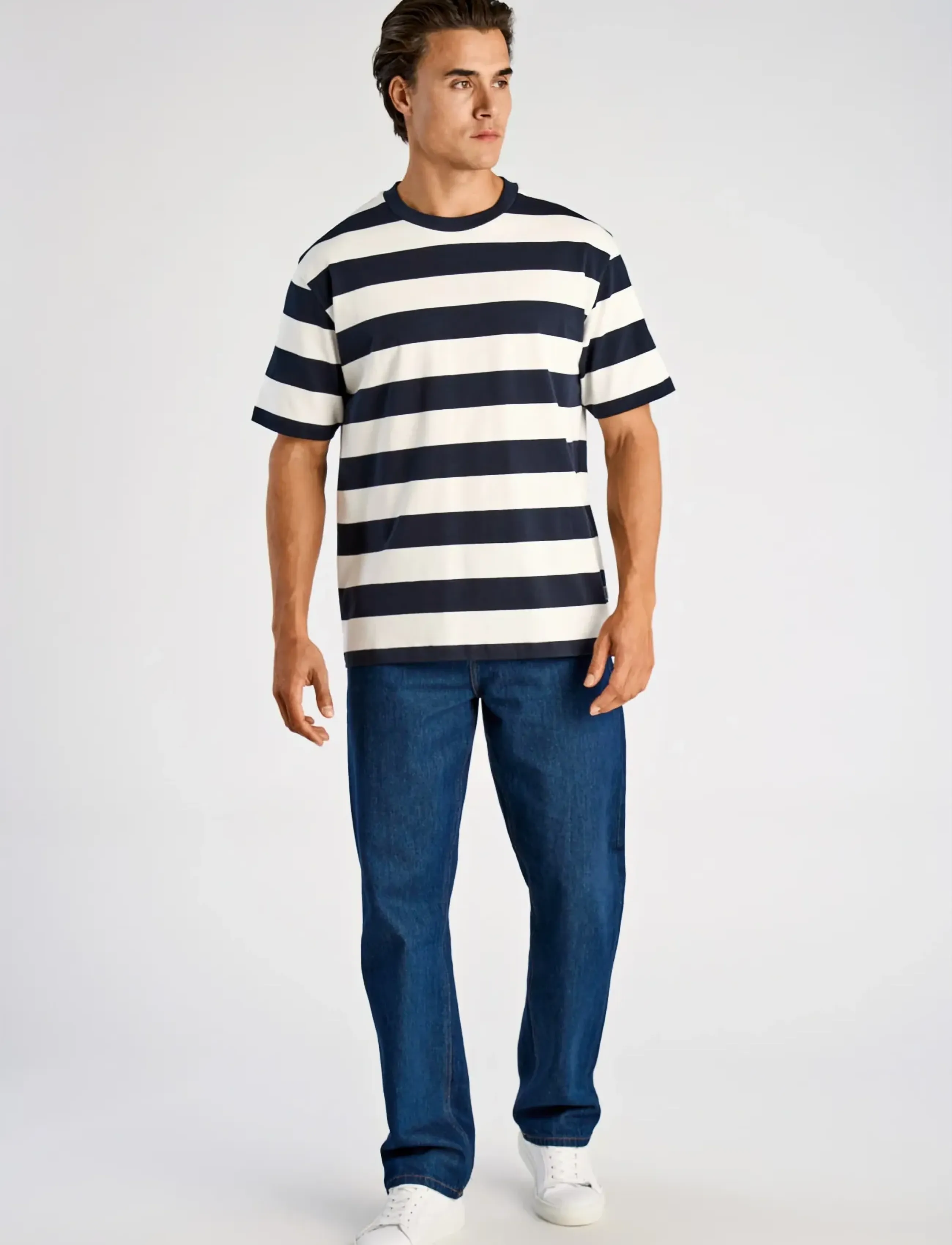 Lindbergh Striped oversized o-neck tee S/S - T-Shirts - NAVY / navy