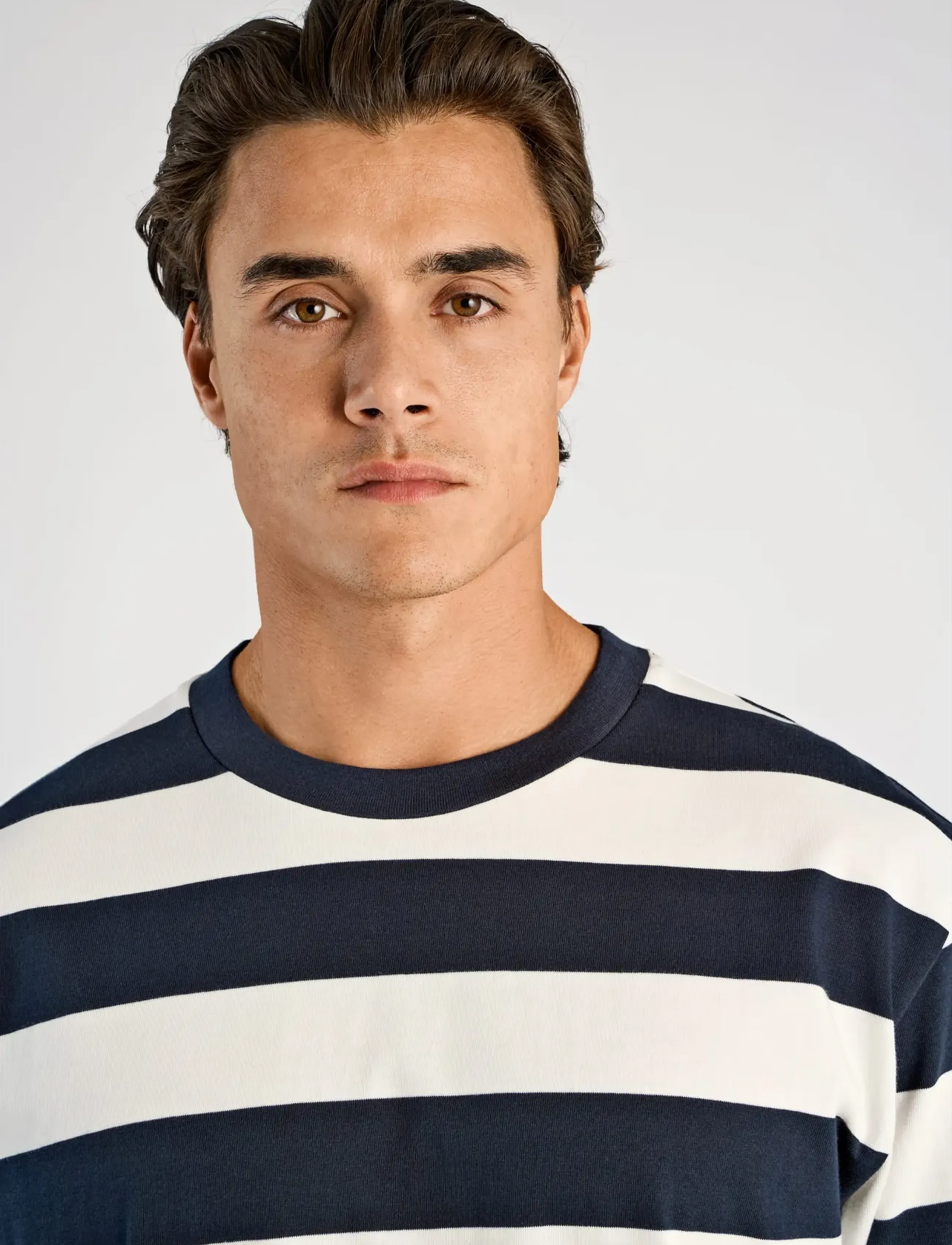 Lindbergh - Striped oversized o-neck tee S/S - die niedrigsten preise - navy - 5