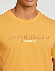 Lindbergh - Copenhagen print tee S/S - lägsta priserna - pastel orange - 2
