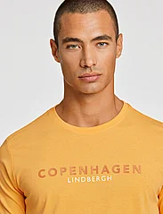 Lindbergh - Copenhagen print tee S/S - lowest prices - pastel orange - 3