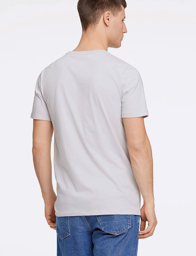 Lindbergh - Lindbergh print tee S/S - lühikeste varrukatega t-särgid - soft grey - 3