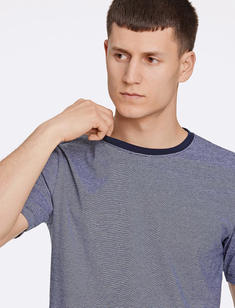 Lindbergh - Micro striped tee S/S - kurzärmelig - navy - 5