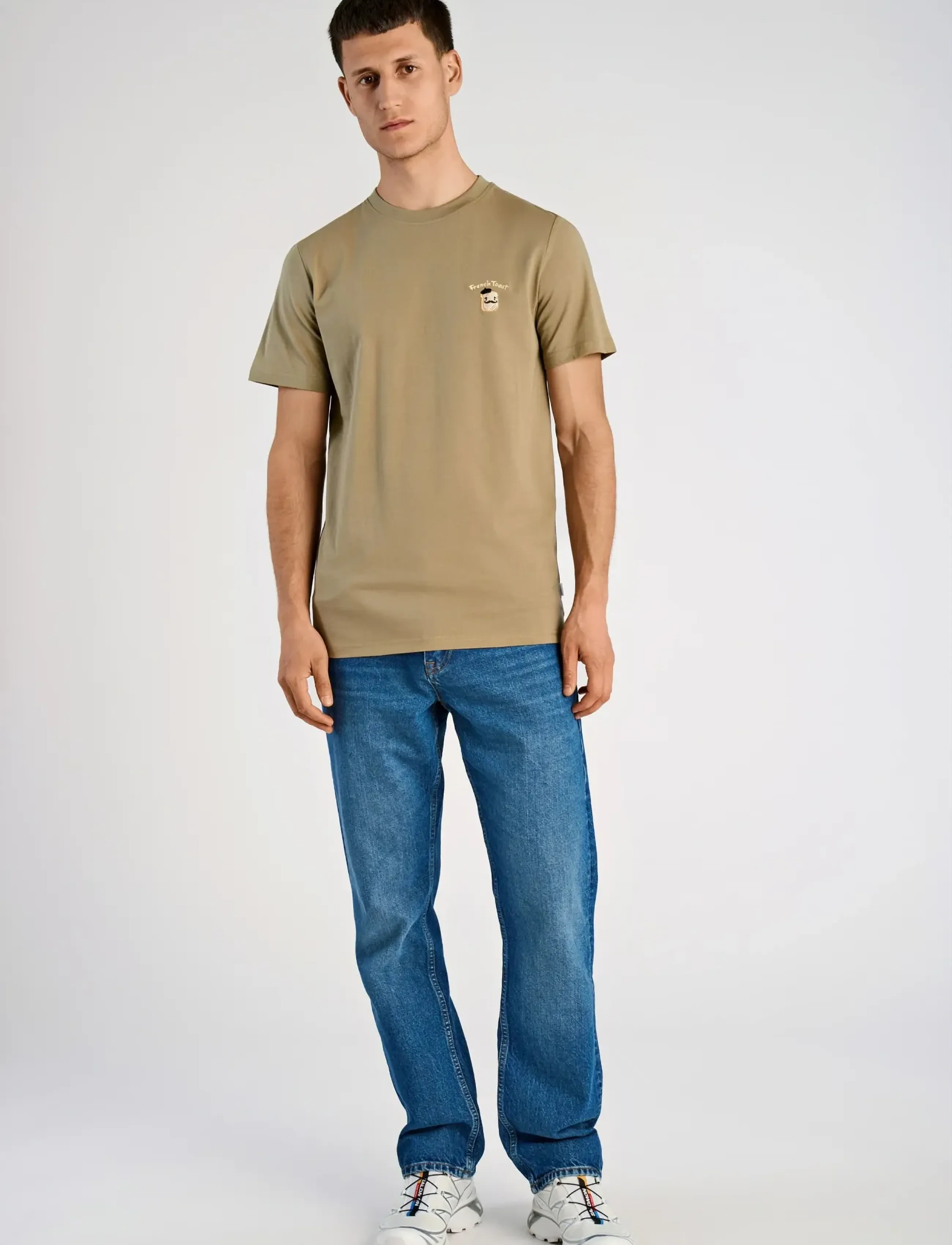 Lindbergh Embroidery tee S/S - Tøj - DUSTY GREEN / khaki/green