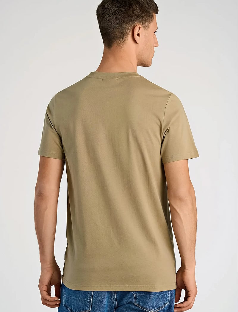Lindbergh - Embroidery tee S/S - lühikeste varrukatega t-särgid - dusty green - 4
