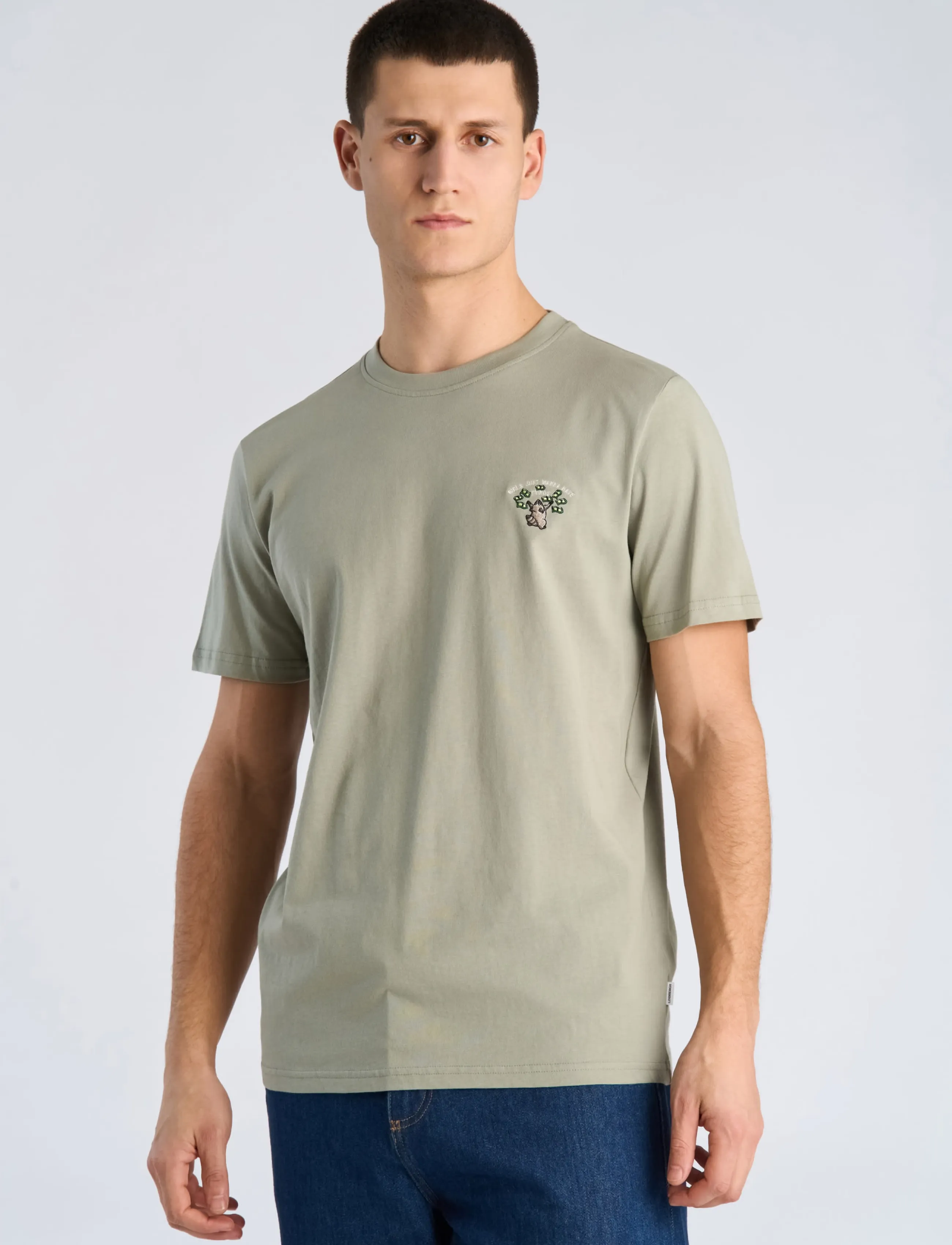 Lindbergh - Embroidery tee S/S - kortärmade t-shirts - green fog - 3