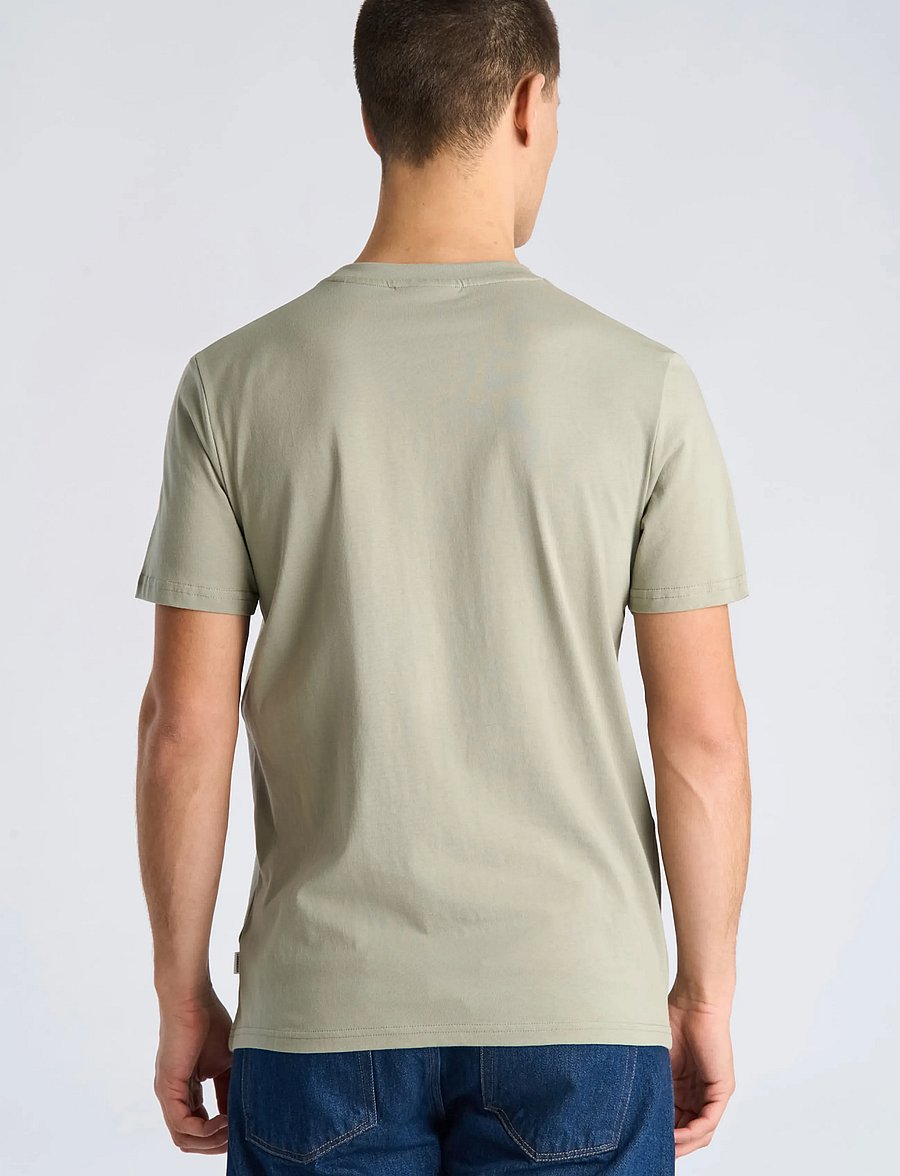 Lindbergh - Embroidery tee S/S - kortärmade t-shirts - green fog - 4