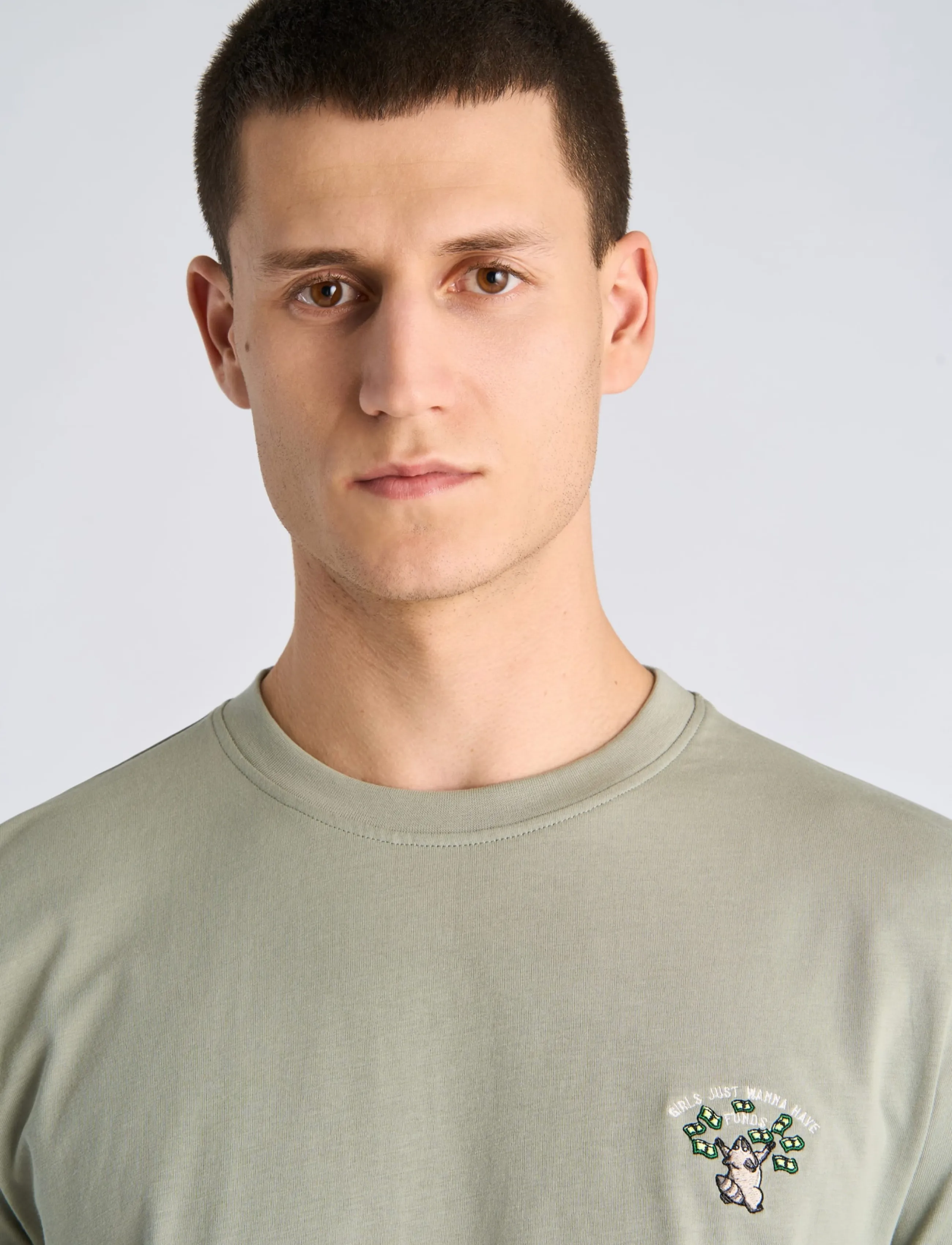 Lindbergh - Embroidery tee S/S - kortärmade t-shirts - green fog - 5