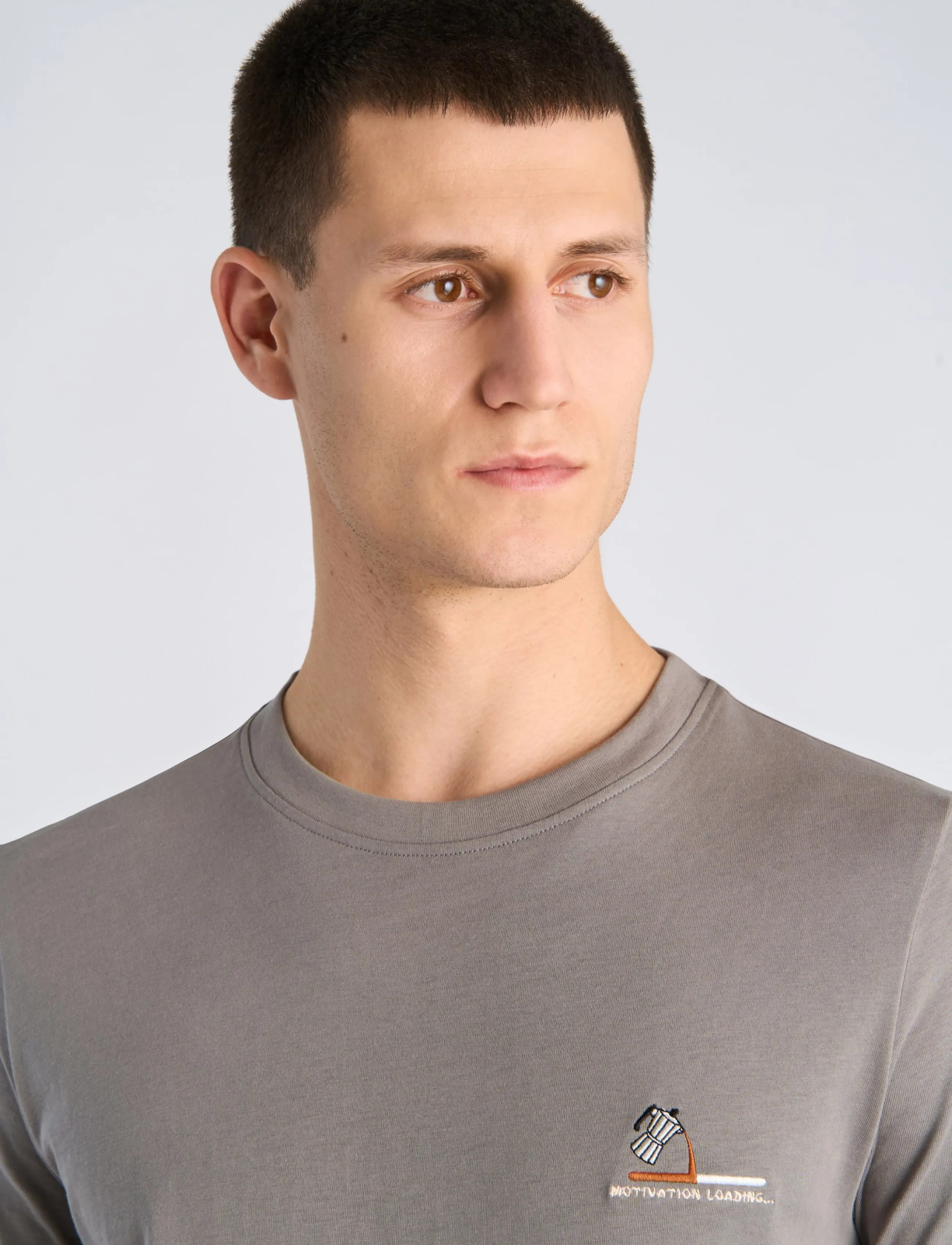Lindbergh - Embroidery tee S/S - kortärmade t-shirts - grey dusk - 5