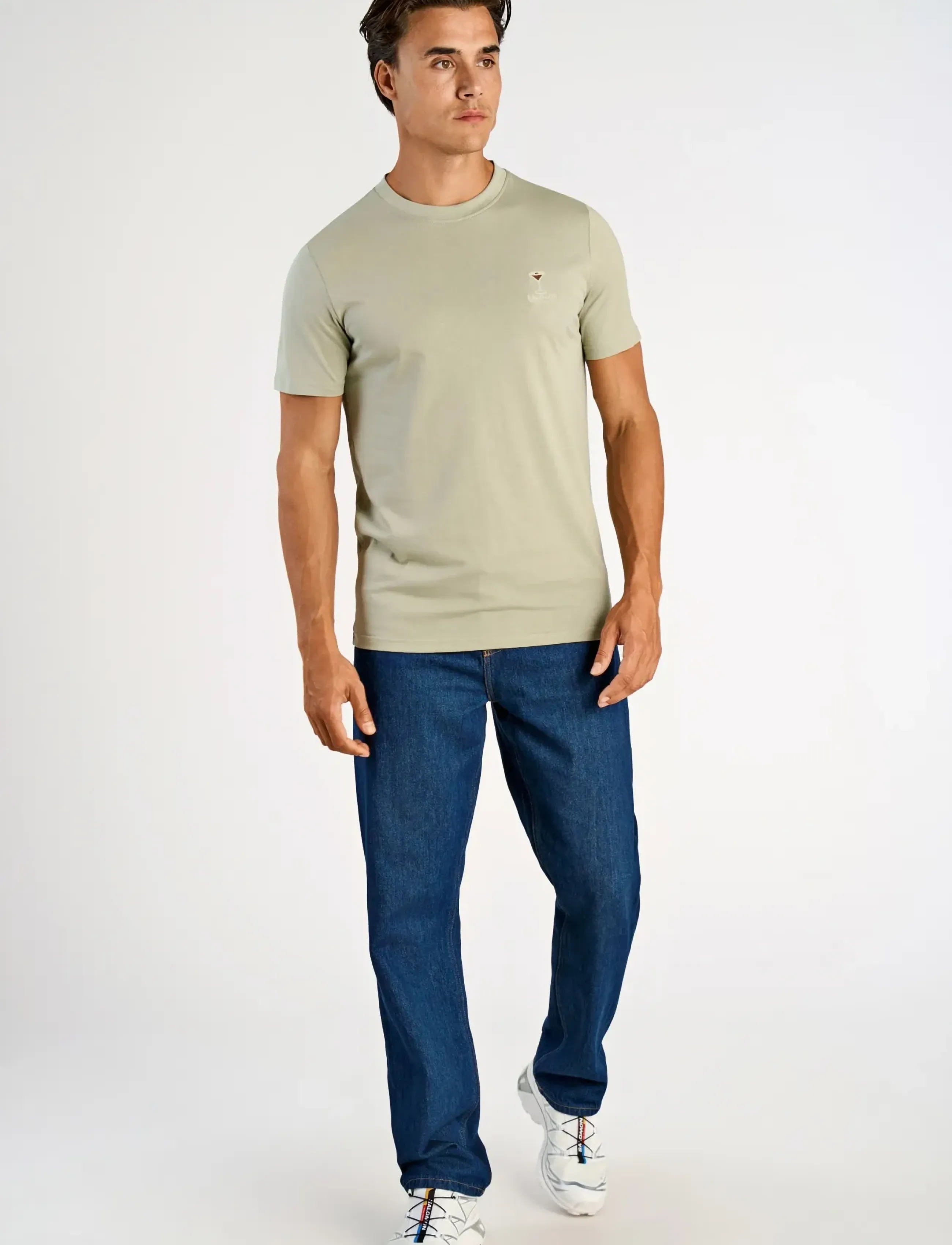 Lindbergh Cocktail club tee S/S - Tøj - DUSTY OLIVE / khaki/green