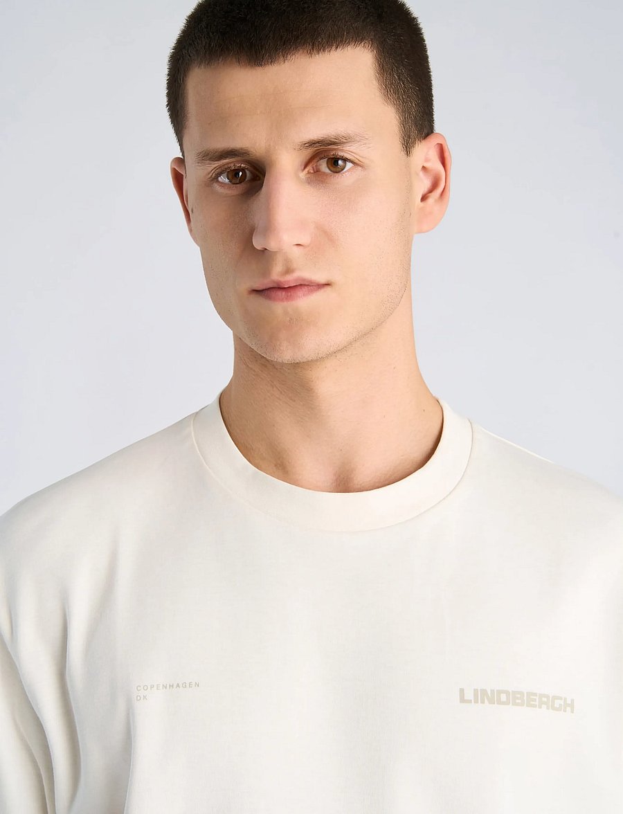 Lindbergh - O-neck logo oversized S/S - off white - 5