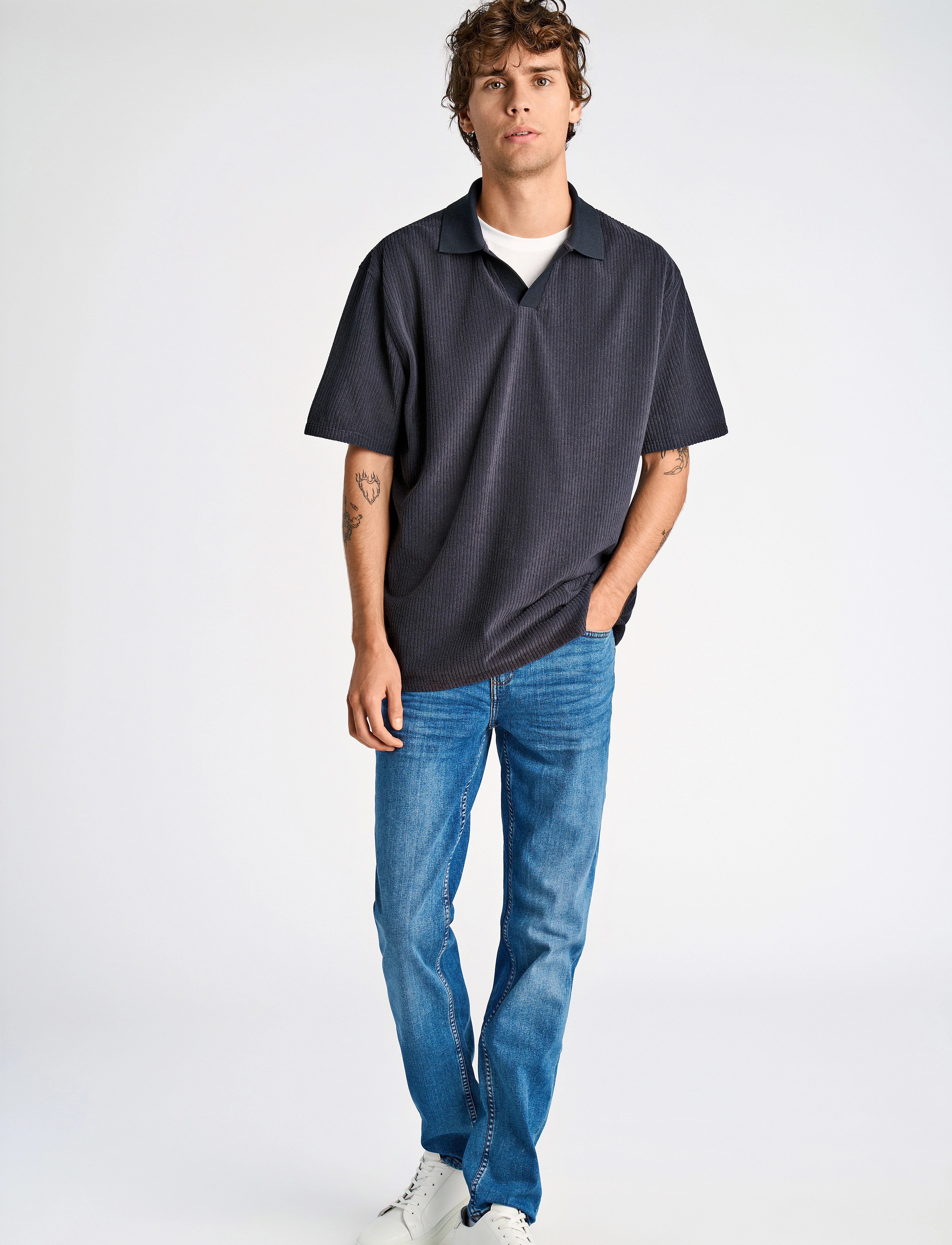 Lindbergh - V-neck jacquard polo S/S - kortärmade pikéer - navy - 4