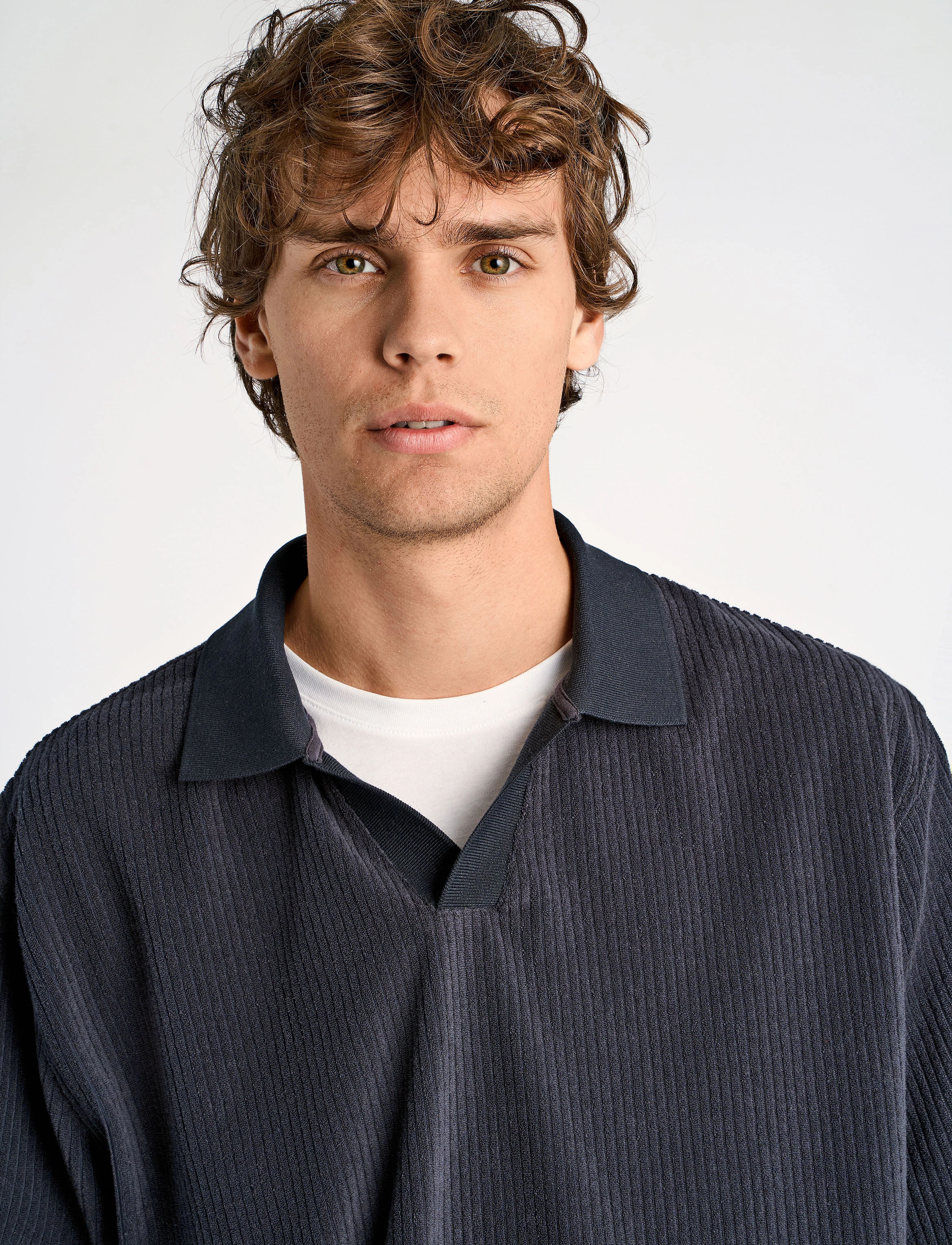 Lindbergh - V-neck jacquard polo S/S - kortärmade pikéer - navy - 5