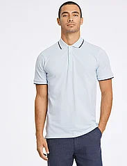 Lindbergh - Polo shirt with contrast piping - laveste priser - lt blue 124 - 2