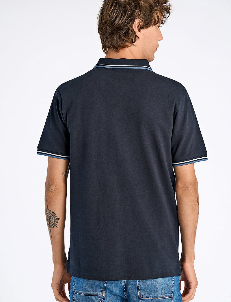 Lindbergh - Polo shirt with contrast piping - kortærmede poloer - navy 424 - 3