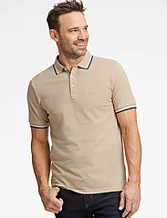 Lindbergh - Polo shirt with contrast piping - laagste prijzen - stone - 2